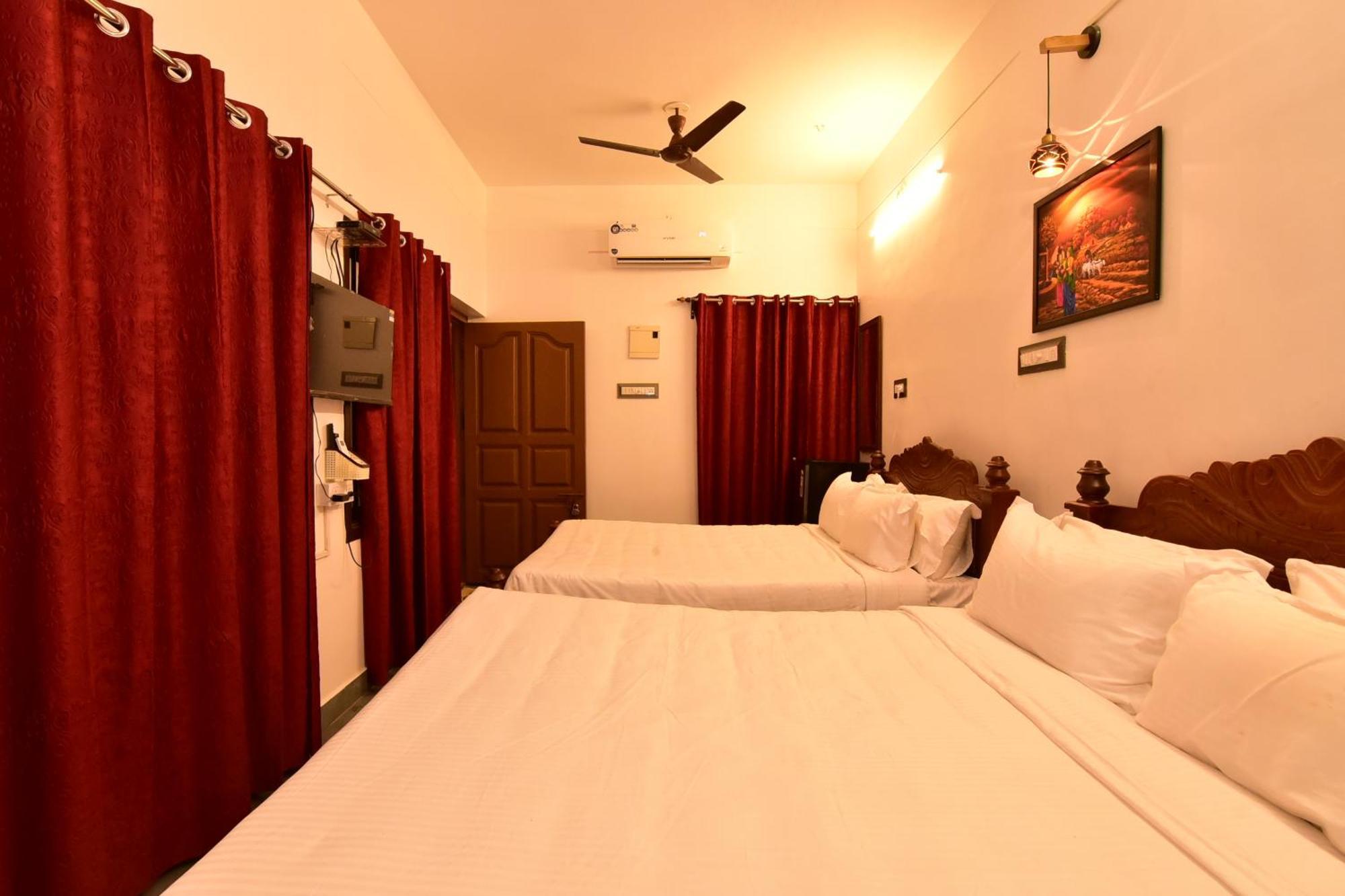 Chez Linda Home Stay Pondicherry Exterior photo